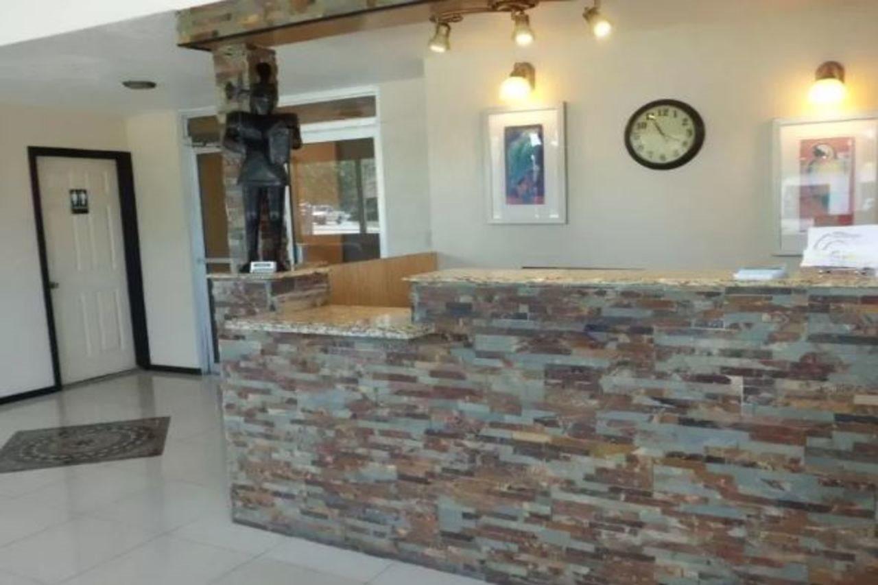 America'S Best Inn & Suites-Lakeland Bagian luar foto