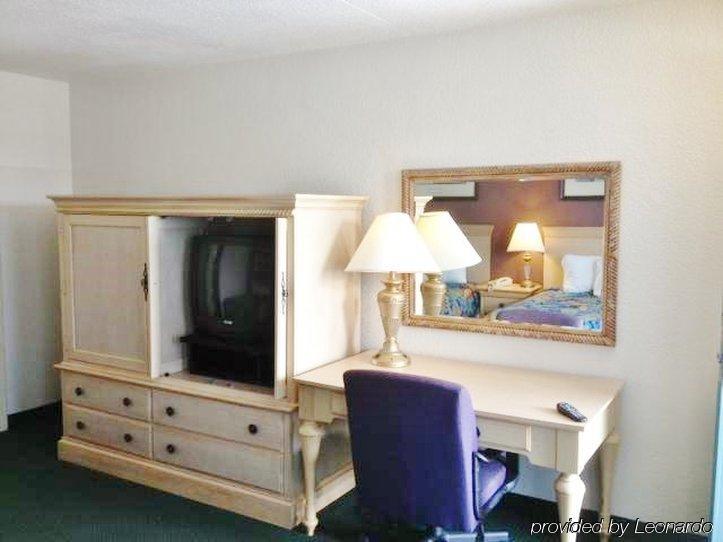 America'S Best Inn & Suites-Lakeland Bagian luar foto